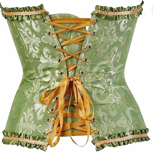 Oooh laaa laaaa! A beautiful piece for your collection. NWOTS - Picture 3 of 8